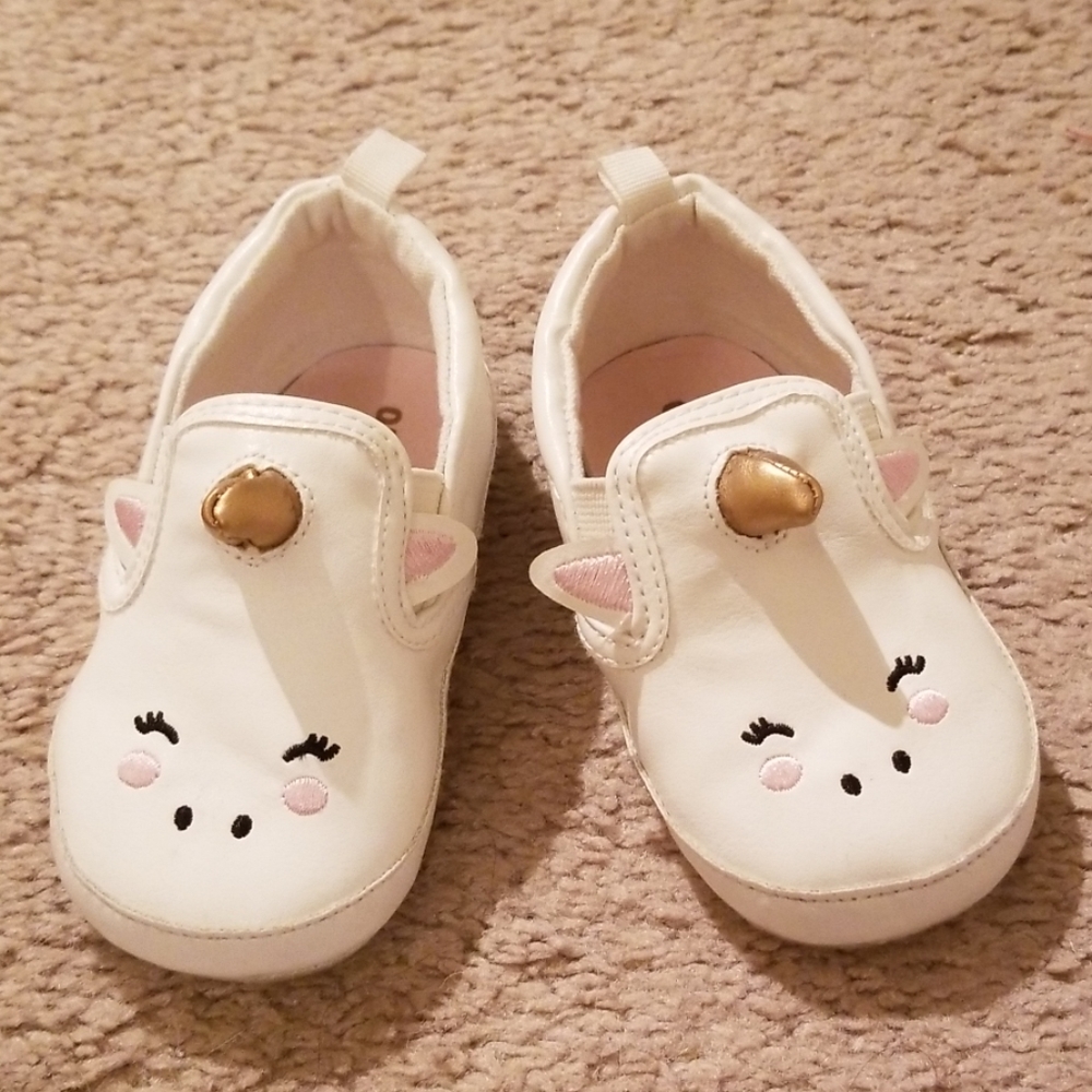 White soft sole unicorn shoes